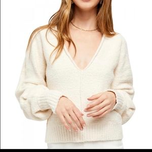 NWT- Free People Reverie Vanilla Textured Long Sleeve V-neck Sweater Size XS